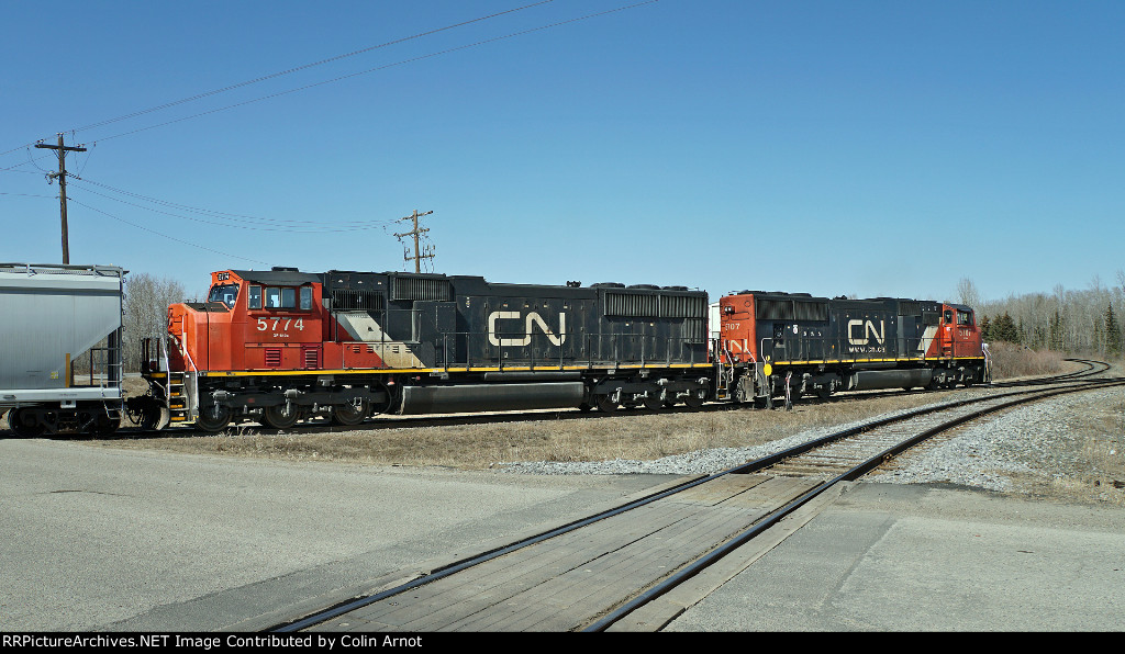 CN 5774